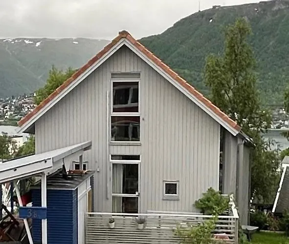 Appartement 2-bedroom Arctic View In